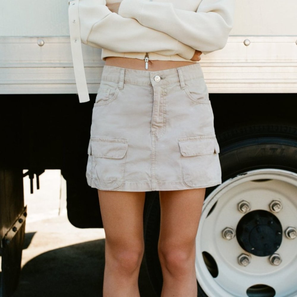 Zara Beige Cargo Mini Skirt (New!)